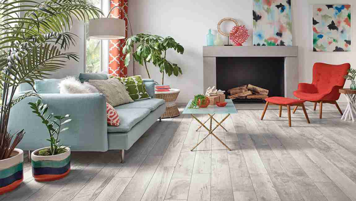 Size Of The Floor Tiles Better, Wooden Floor Tiles For Living Room